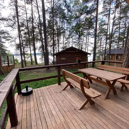 Ferienhaus Z Widokiem Jeziora Borsk
